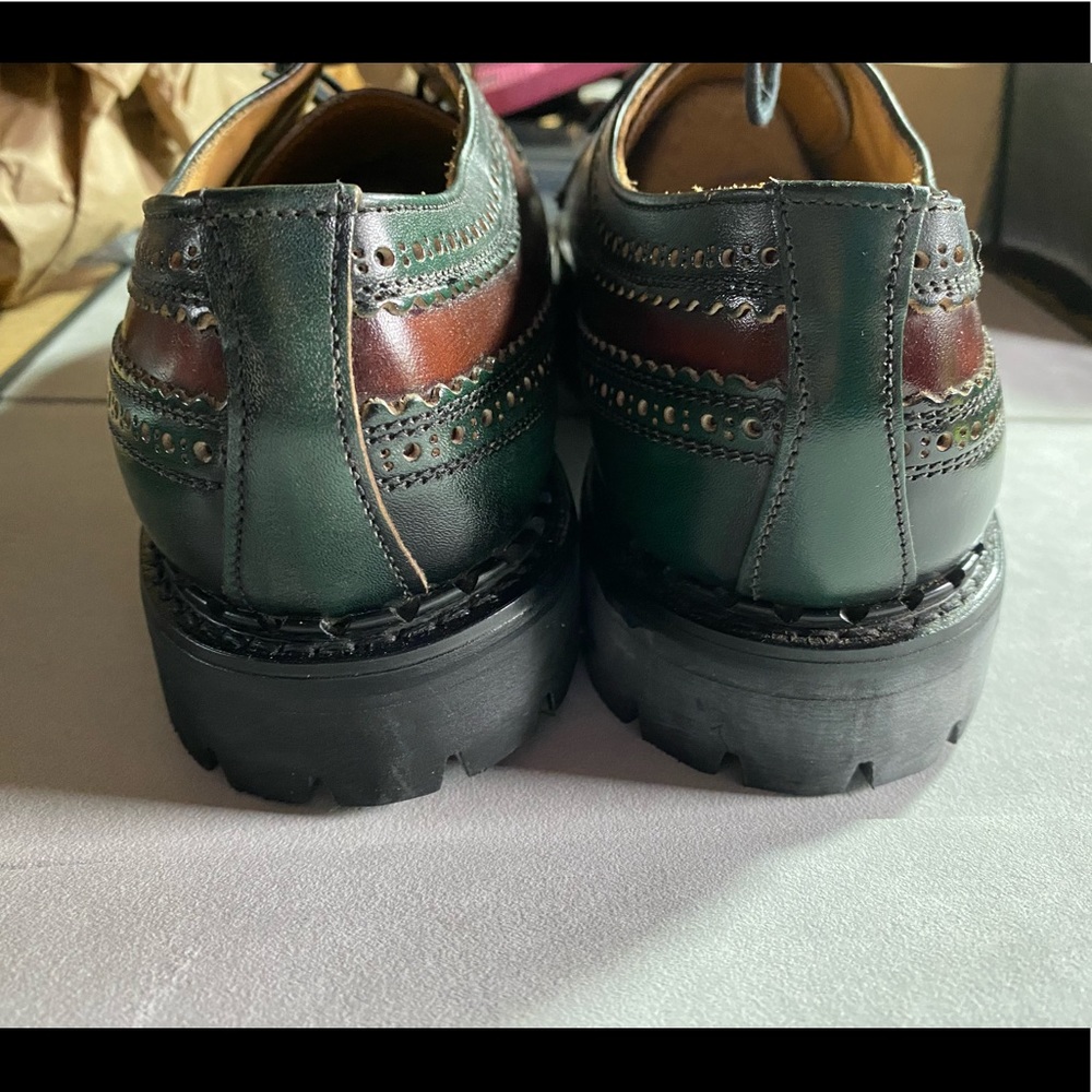 Brogue - Picture 4 of 6